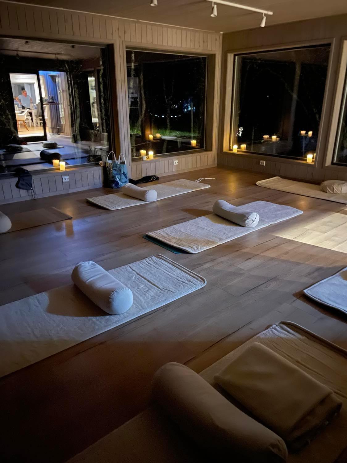 Yggdrasil Farmhotel Retreat, Spa & Yoga Straumsbukta Exteriér fotografie